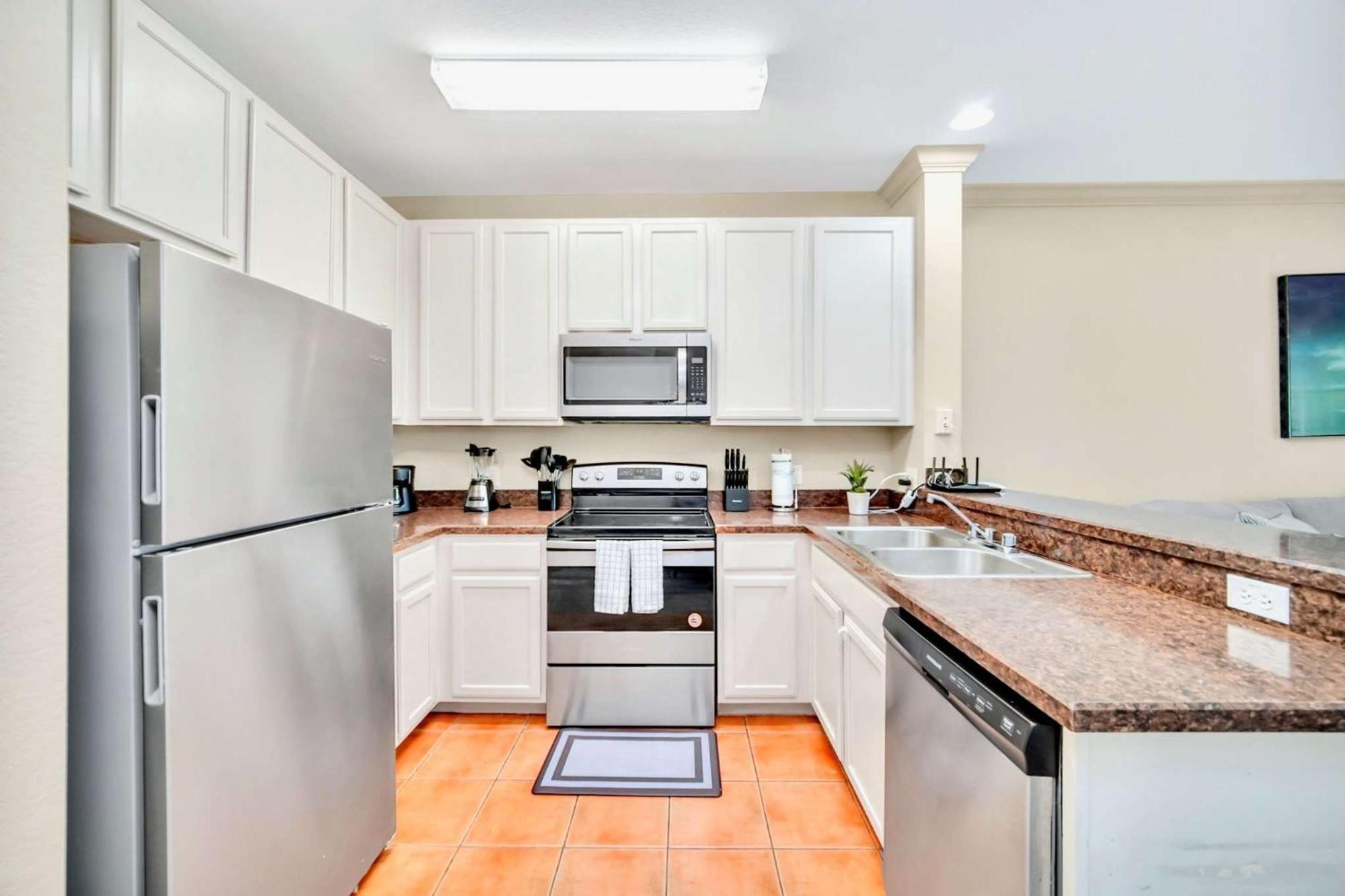 Modern 2br - Hot Tub And Pool - Near